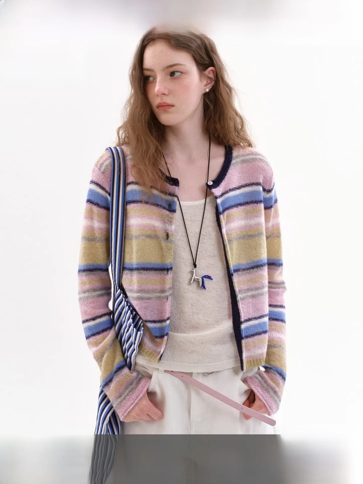 

Fano Women's Knitted Cardigan Spring 2026 New Sle Mixed Fiber Striped Color Blo Sweater Warmth Comfortable Long Sve