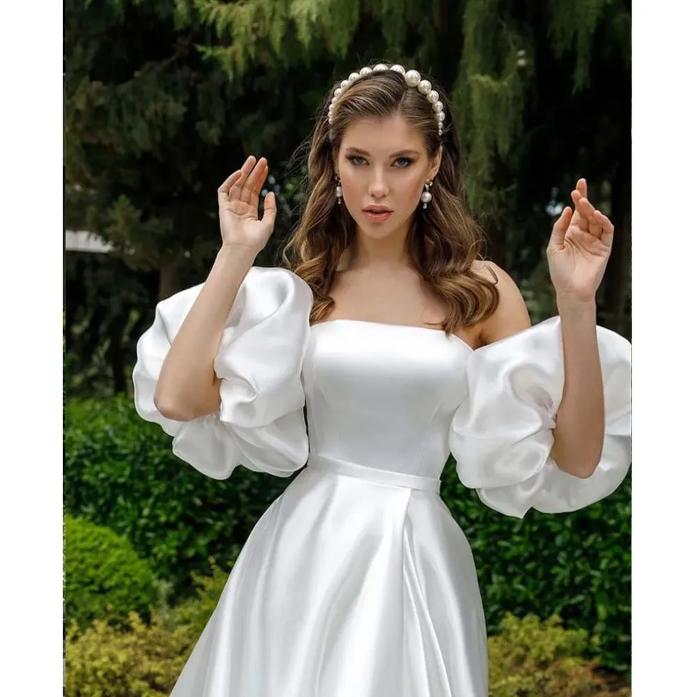 Mariage sexy hoch geschlitzte Satin Brautkleider mit abnehmbaren Ärmeln A-Linie träger lose Brautkleid Court Train Couture