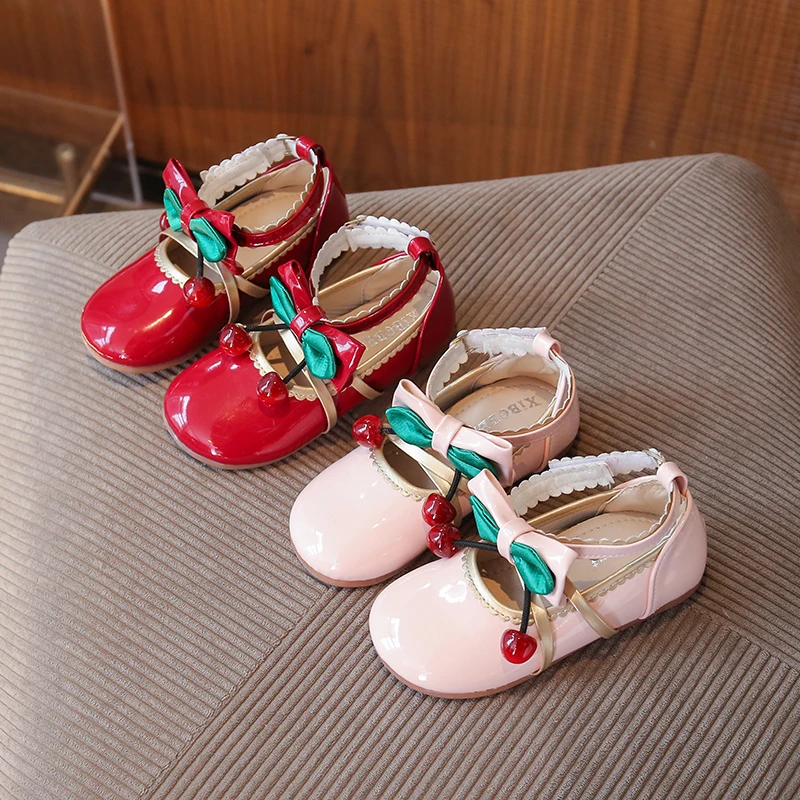 

Girls Leather Shoes Cute Cartoon Cherry Pendant Kids Ankle Strap Flats Soft Princess Sweet 2025 Spring Autumn Brand New 26-36