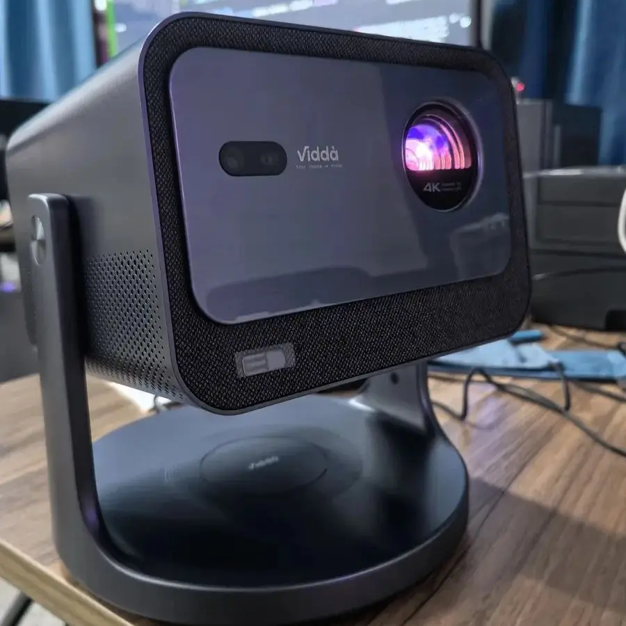 HS-002 Vidda C2 Ultra Triple Color La ser 4K Projector Video 3D Beamer Optical Zoom مع مضخم صوت سينما للمسرح المنزلي