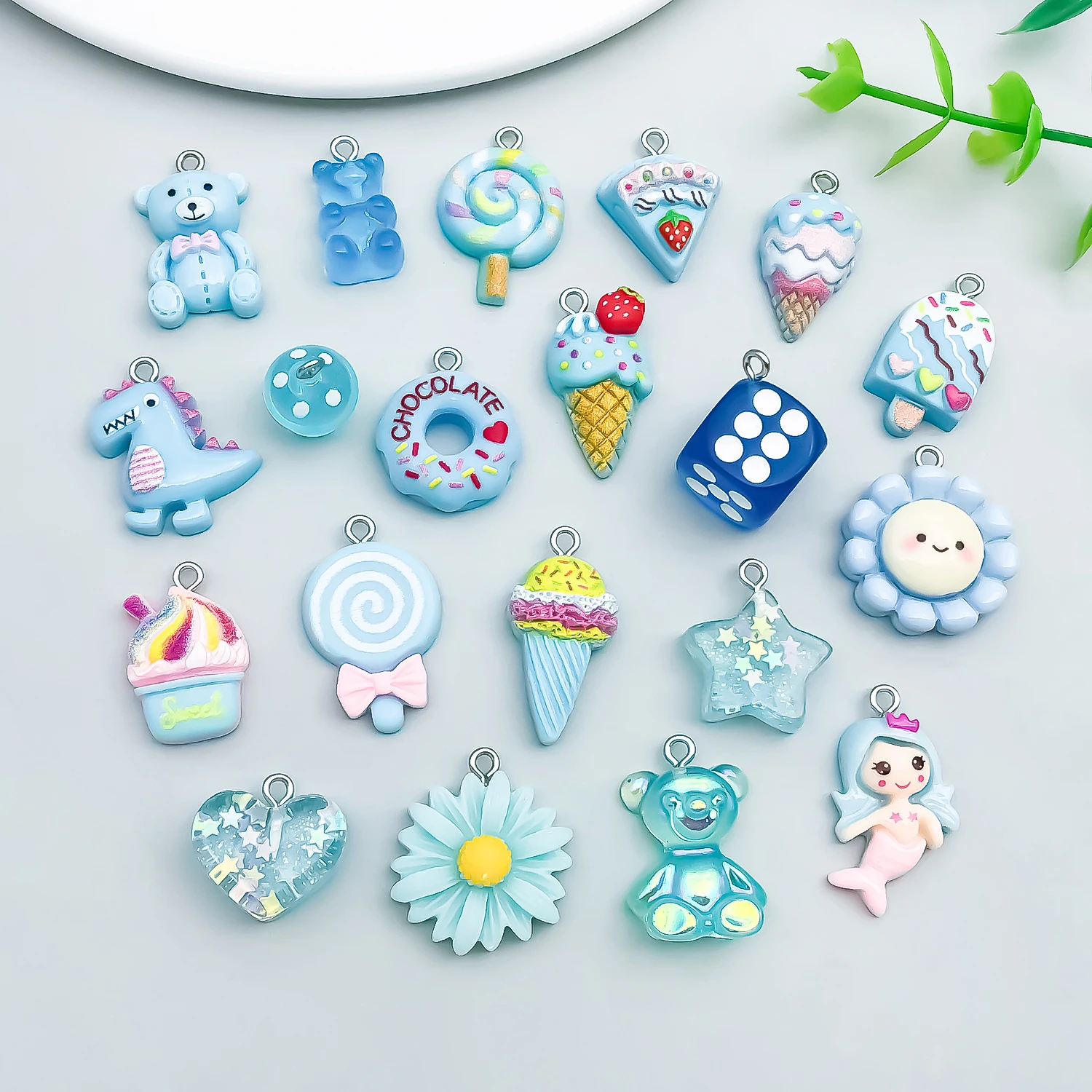 10 個/20 個樹脂ブルーシリーズ混合スタイルペンダントジュエリー作成 DIY イヤリングチャームジュエリーブレスレットネックレス用 1