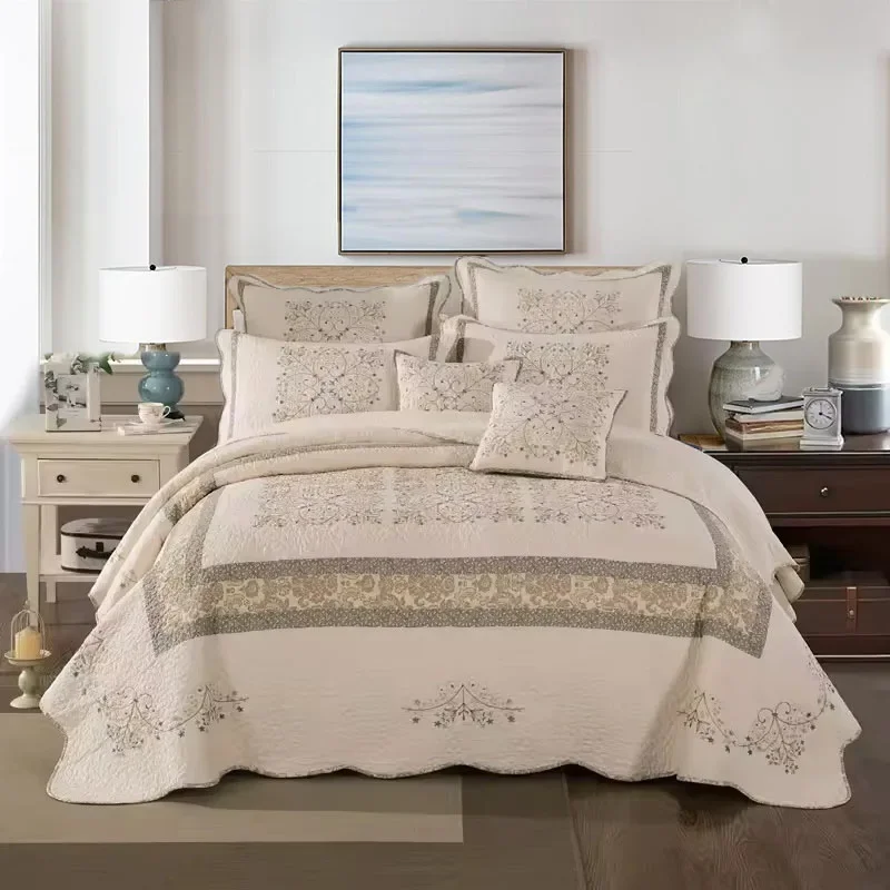 European Embroidered Cotton Quilt Set 3pc Elegant King/ Super King Size Bedspread Lightweight Breathable Bed Cover Blanket