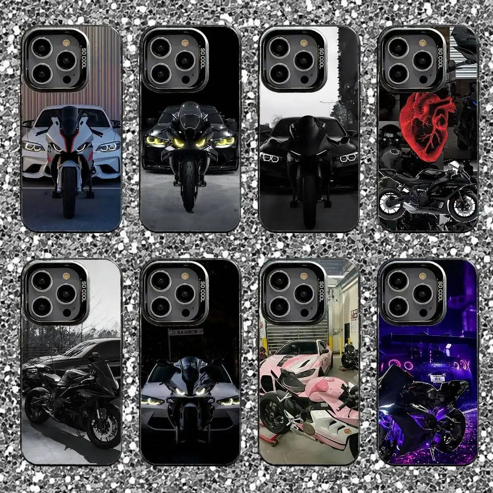 حافظة هاتف للسيارة والدراجات النارية لهواتف iPhone 16,15,14,13,12,11,Pro,XS,Max,Plus,Mini,SE غطاء مقاوم للصدمات من الحلوى السوداء غير اللامعة