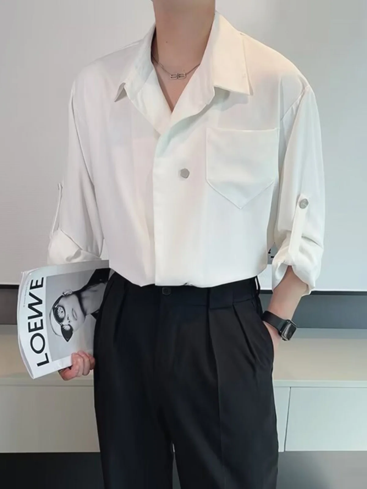 

Мужская свободная рубашка с длинным рукавом и большим воротником, с металлическим декором, из ледяного шелка и шифона, не требующая глажки, рабочая куртка, верхняя одежда, молодежная мода