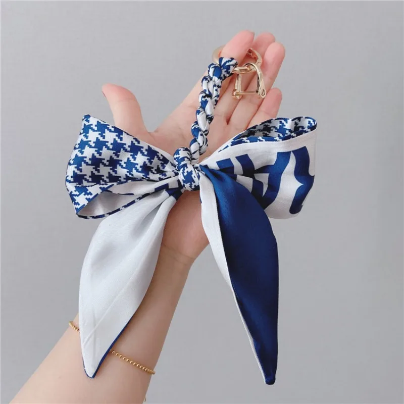 2024 New Cute Hanging Scarves Keychain Bag Bow Knot Key Chain Ring Holder for Friend Family Lover Keyring Luggage Pendant Gift