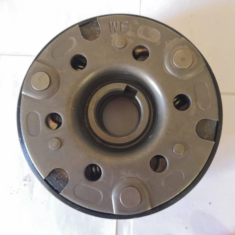 Chain Transmission Type Centrifugal Clutch Suitable for Power Small Construction Machinery