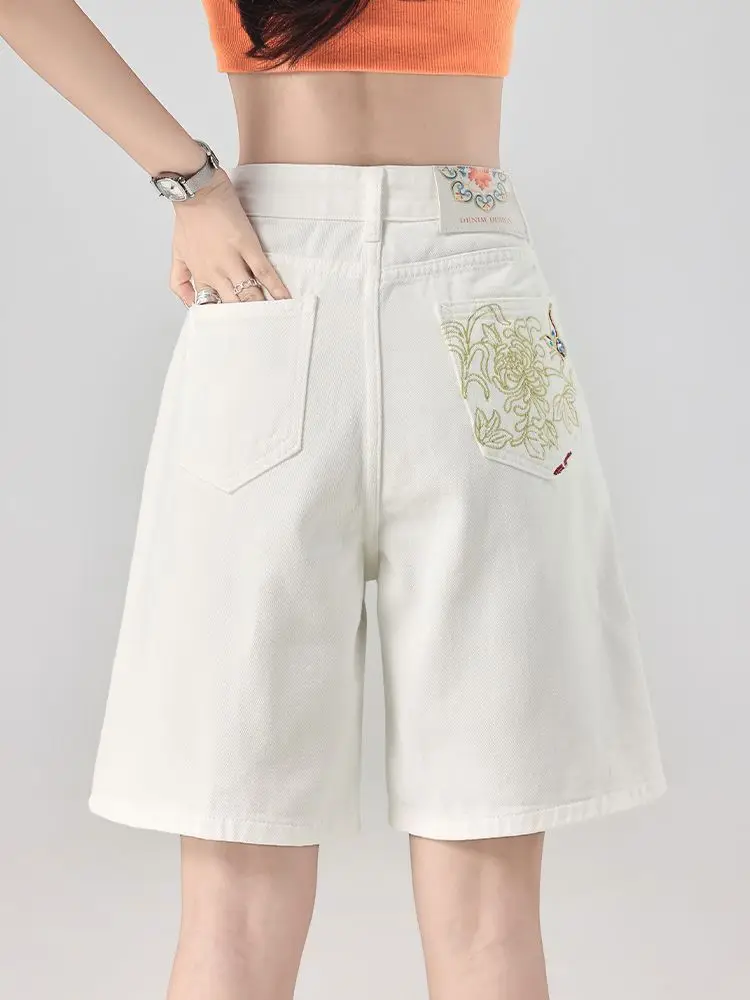 National Embroidery Knee-length Denim Shorts 2026 Women Elegant Split Casual High Waist Shorts Jeans Summer White Denim Shorts