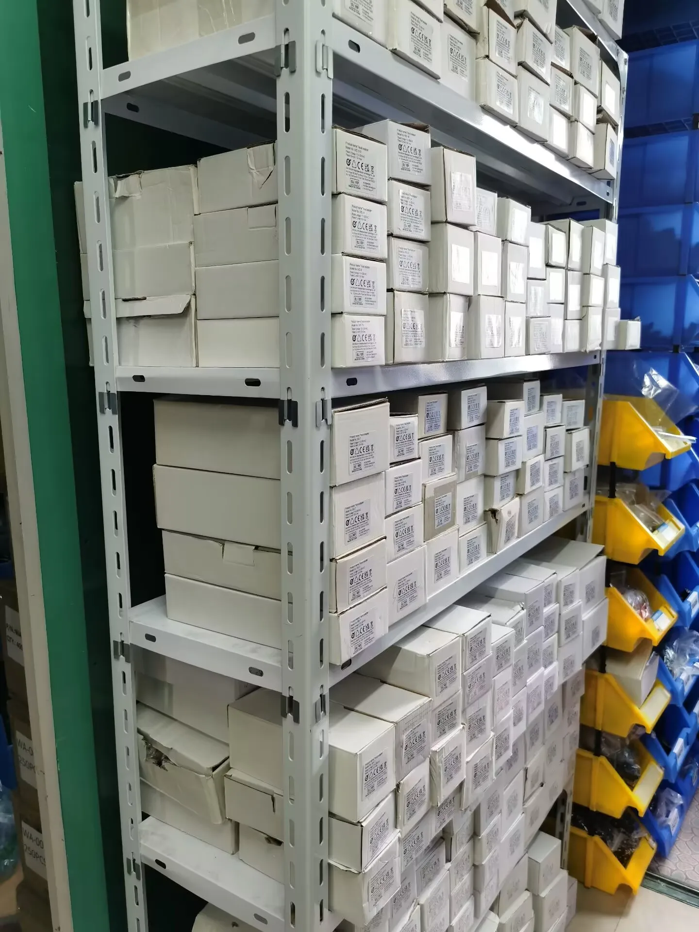 Convertisseur de prise sud-africain, adaptateur de prise de Type M/D, petit adaptateur de voyage mis à la terre sûre pour adaptateur sud-africain/indien