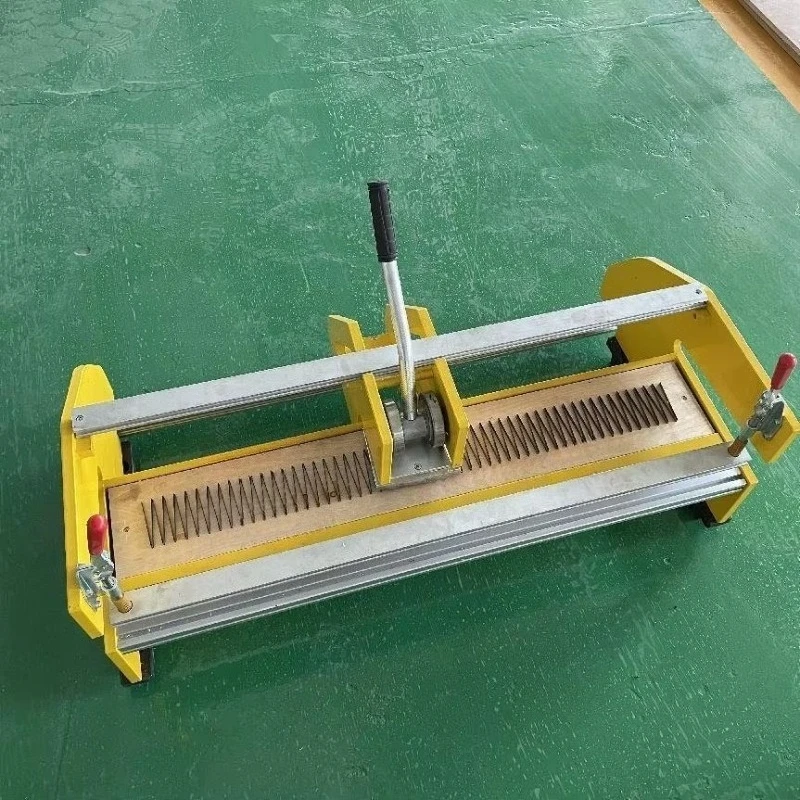 Manual  Conveyor Belt -shaped Tooth Punching Machine