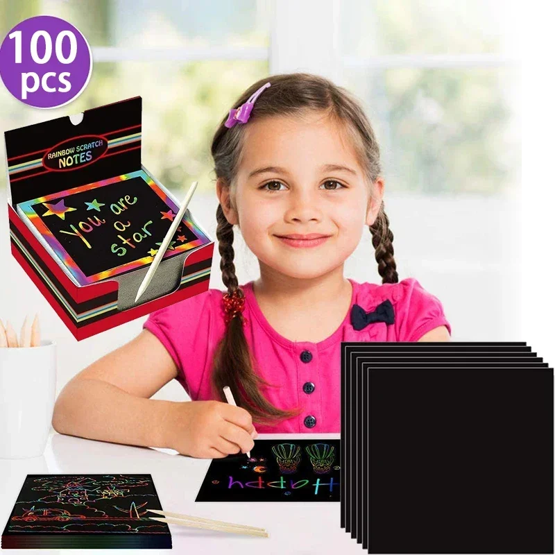 Magic Color Paper Scratch Pad Cartões com caneta para crianças, cor do arco-íris, mini notas, desenho, brinquedos de pintura, DIY Craft Gift, 100pcs