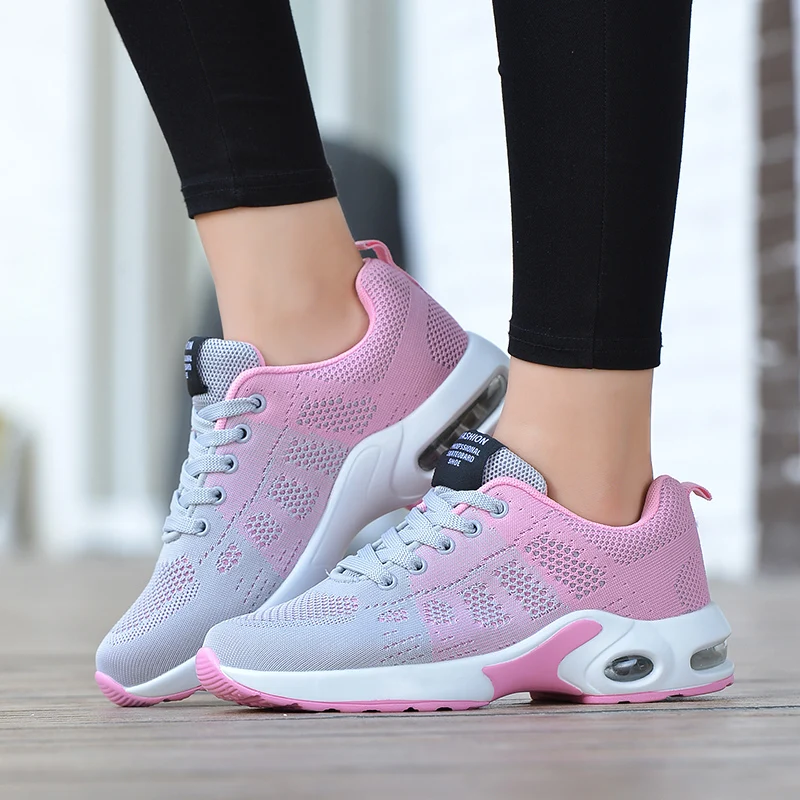 New fashionable air cushioned running shoes, breathable work travel and leisure shoes, soft soled oversized women's shoes