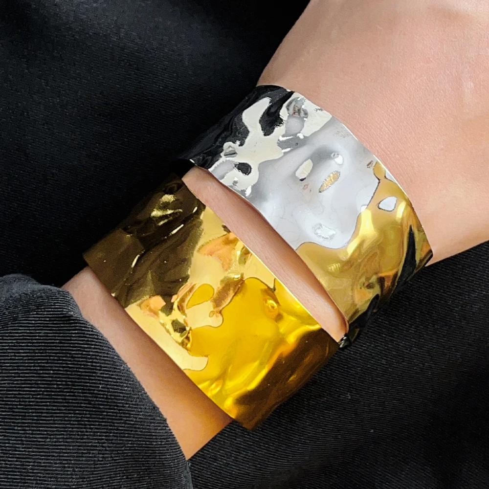 Exquisite Classic Bump Pattern Openning Bangles Bracelet For Women Cuff Bracelet Gold Color Stainless Steel Hand Ornament Gift