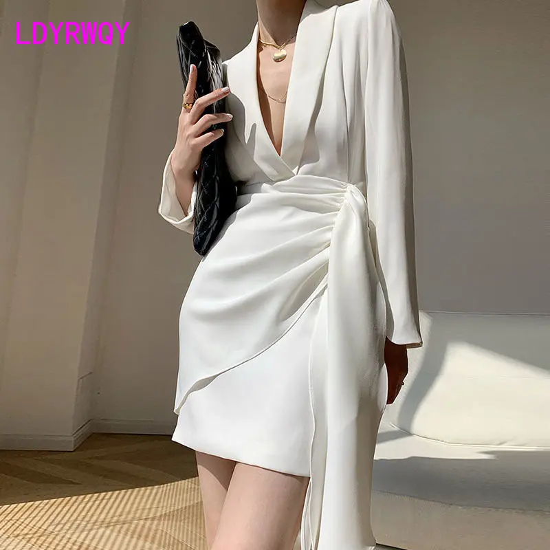 Suit dress 2022 winter new style bandage long sleeve waistband looks thin