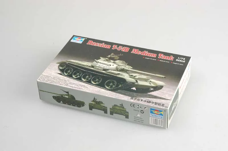 トランペッター-プラスチック製のビルディングモデルキット,中型ロシア戦車,軍用玩具,07281,t54,T-54B, 1, 72スケール