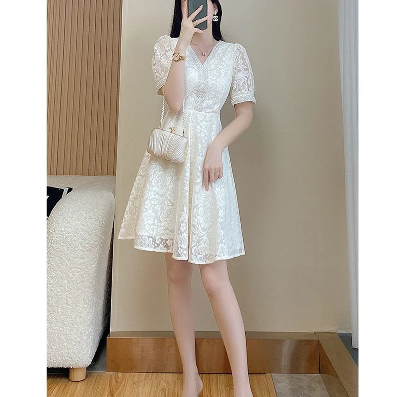 Summer V-neck Elegant Fashion Beading Waist A-line Lace Dress Women Temperament Short Sleeve Vintage Casual Robe White Vestidos