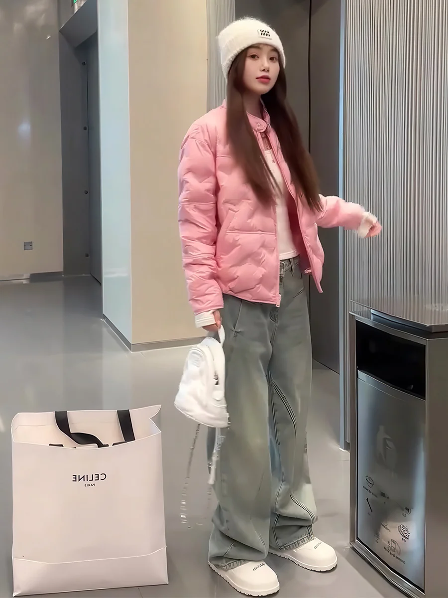 Lekki, różowy, puchowy płaszcz damski z wysokim kołnierzem, ciepły, modny, swobodny, luźny krój, biały, zimowy płaszcz z puchu.