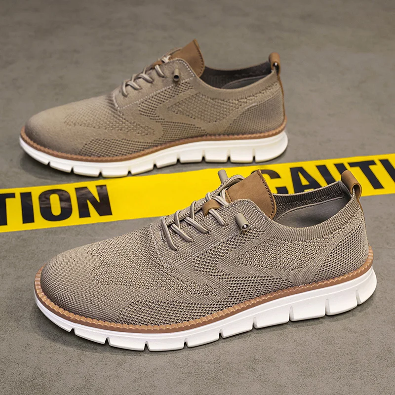 

2025 мужские кроссовки больших размеров, модные летние дышащие мягкие мужские кроссовки в британском стиле, модные однотонные сетчатые кроссовки на плоской подошве