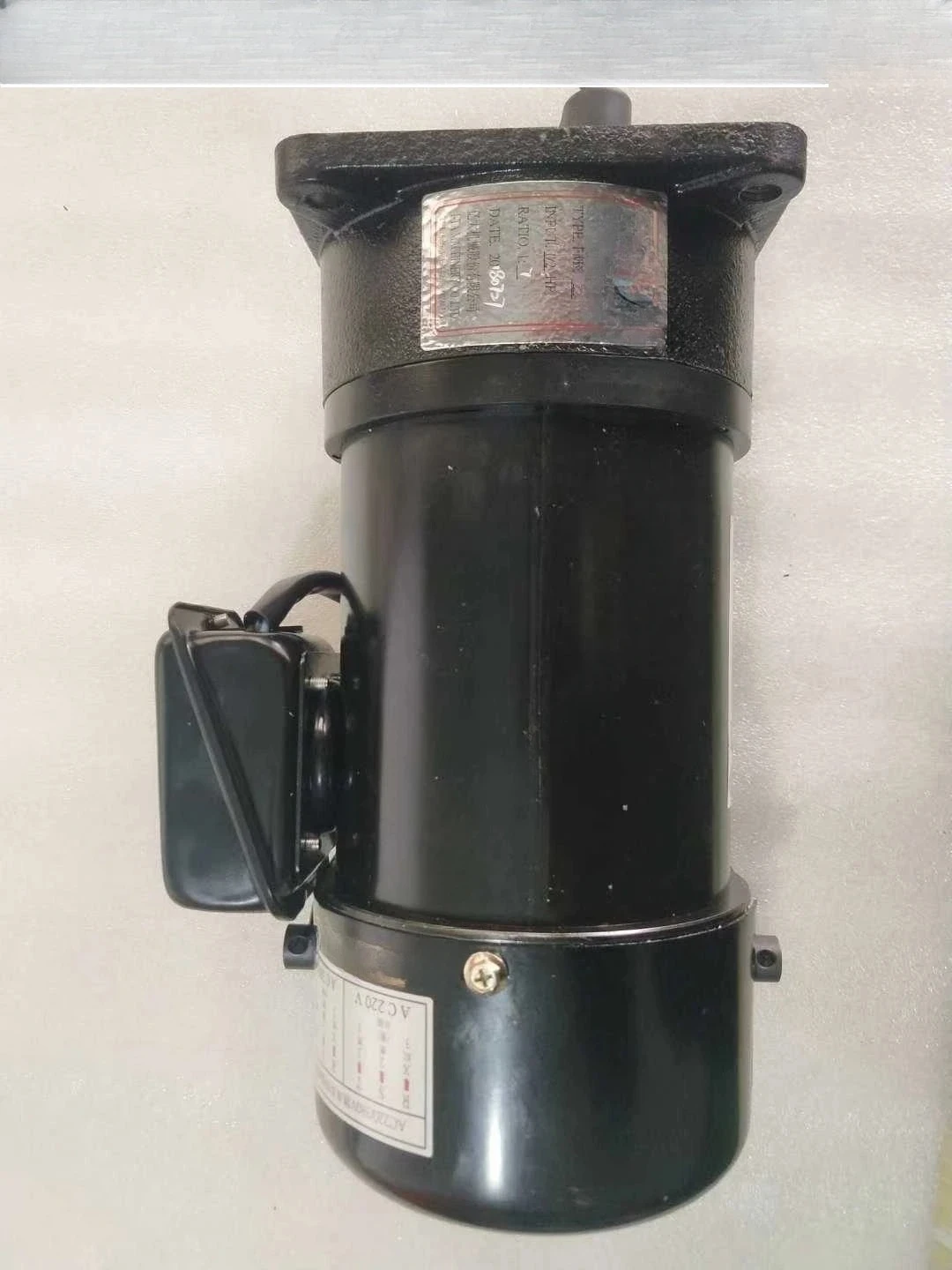 Motor de revista de cuchillos BT40, cabezal de corte, motor de brazo de cuchillo