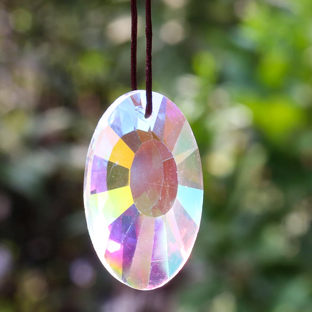 

Muy Bien Oval AB Colored Crystal Prism Hanging Pendant Sun Catcher Rainbow Maker Chandelier Parts DIY Home Wedding Decor