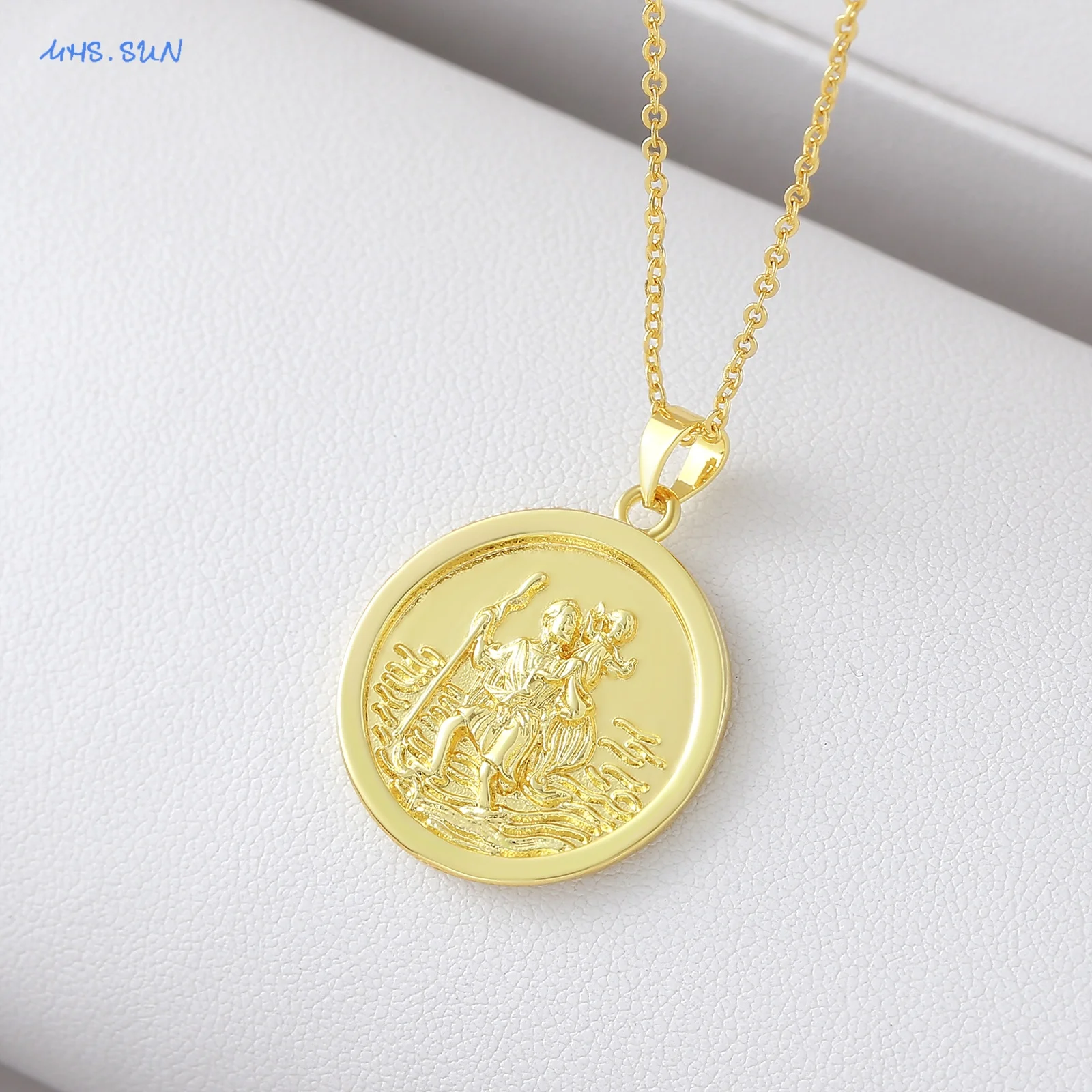 SUNSLL New Retro Style Gold Plated Round St Christopher Pendant Necklace Unisex Fashion Versatile Personalized Party Jewelry view 5
