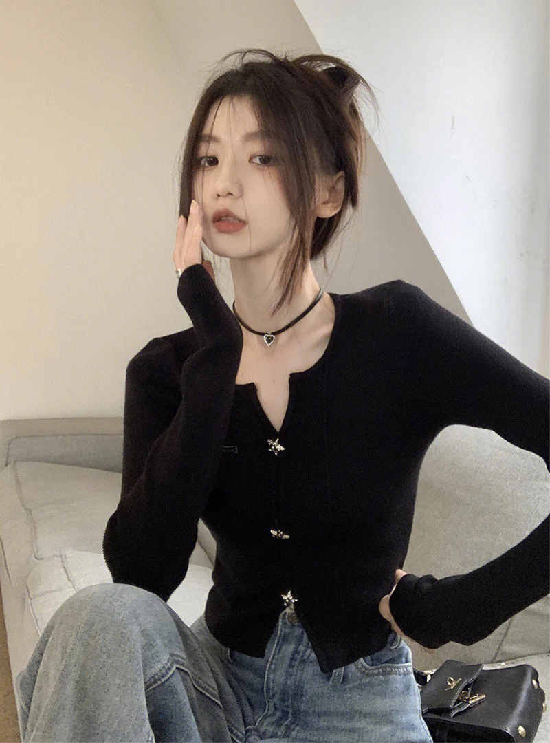 

Korean Style O-neck Short Knitted Sweaters Women Thin Cardigan Fashion Button Up Long Sleeve Crop Top T Shirt Women Black Y2k