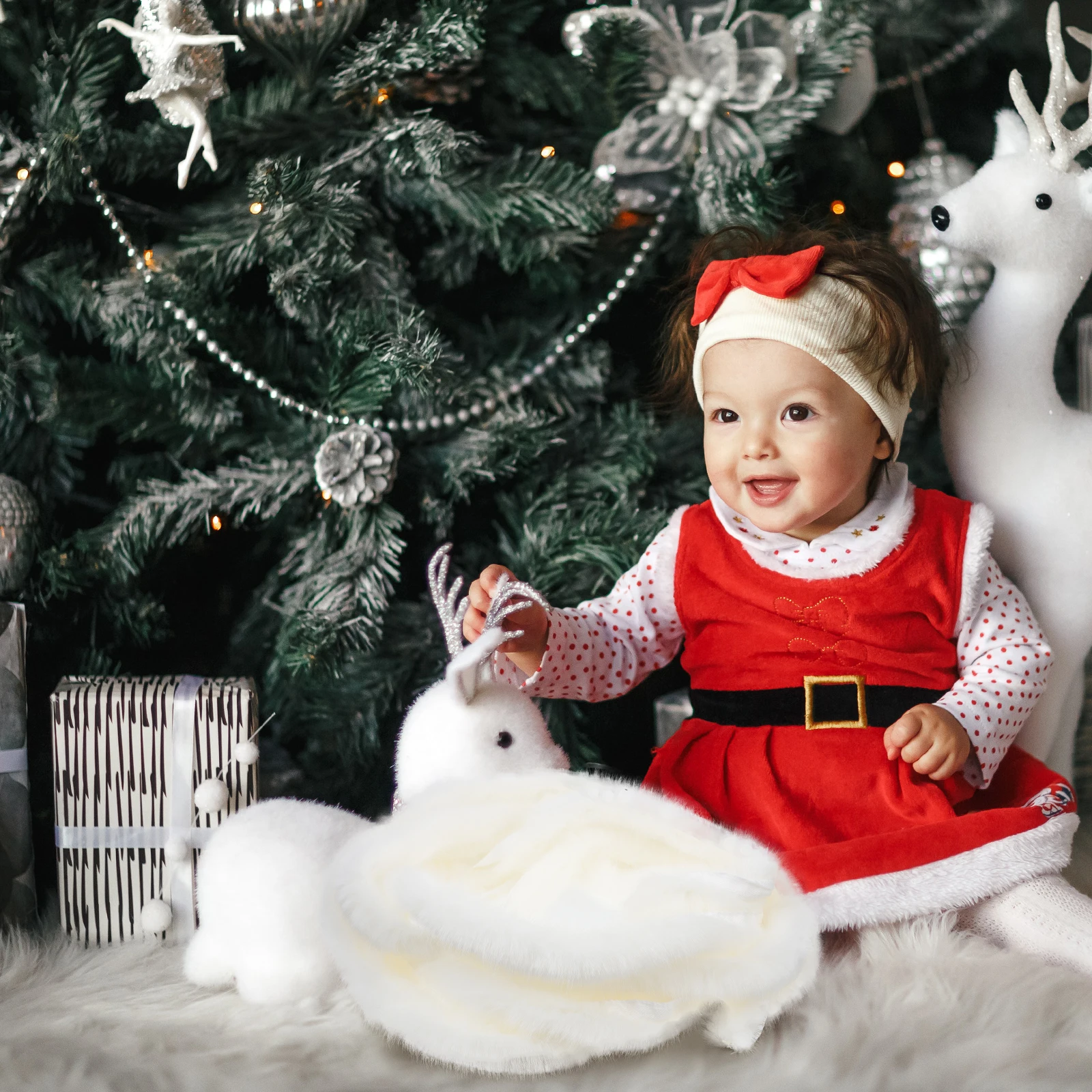 

Clothing Cape Hat Christmas Decorations Artificial White Faux Decorative Trim