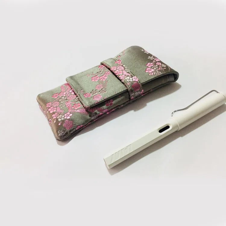 Handmade 3-pack Fountain Pen Holder, Silver Pink Plum Blossom Brocade Fabric, Artistic And Ancient Style 16X7.5CM