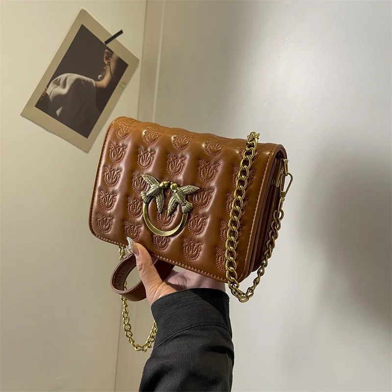 

2026 New Women's Designer Chain Crossbody Bag, Premium Versatile Shoulder Purse, Unique Mini Handbag for Daily