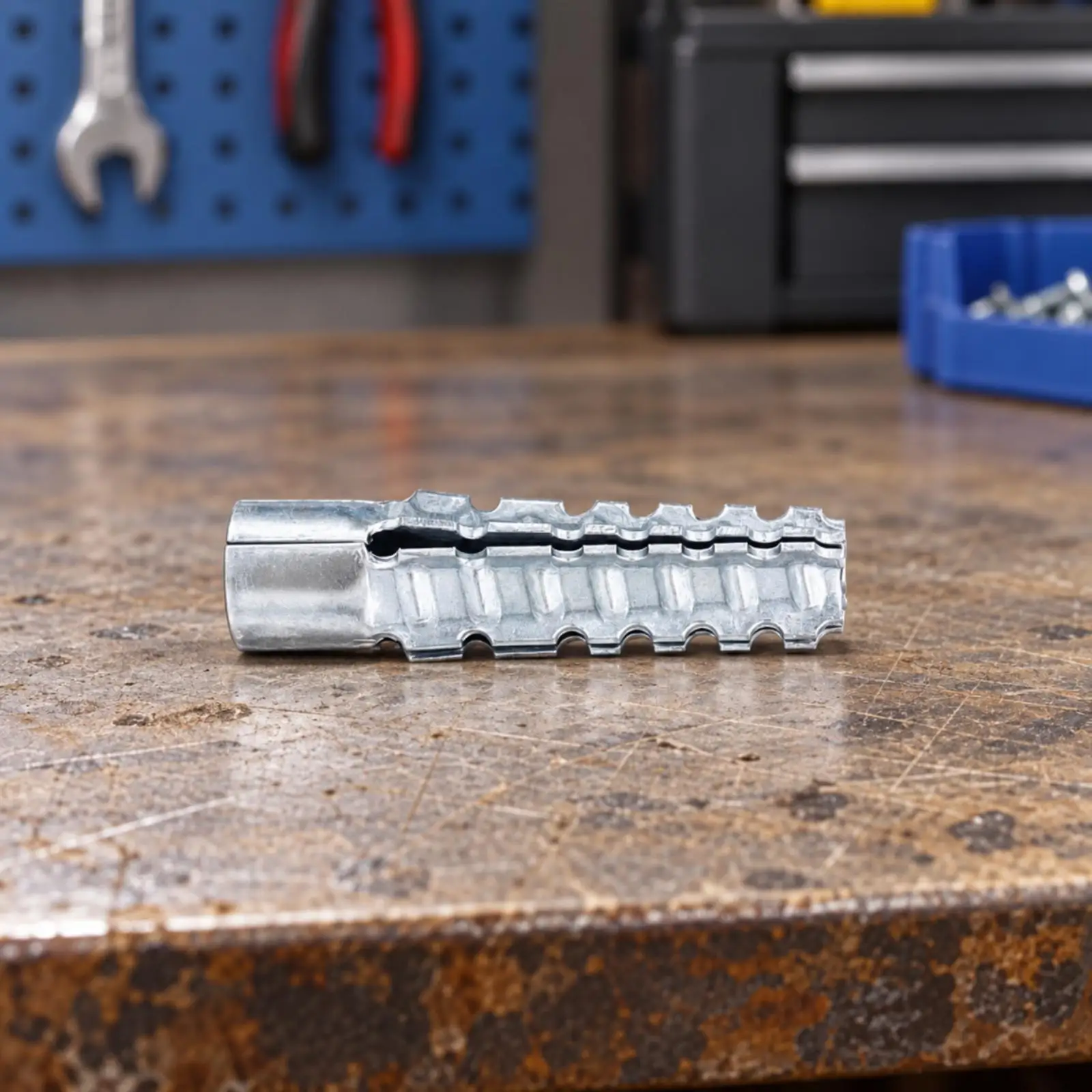 100 Pieces Galvanized Iron Expansion Tube Anchor Expandable 6mm Concrete Anchor Expansion Sleeve Anchors Anti-Loosening