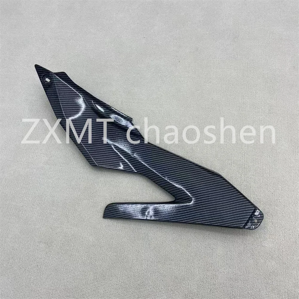 The ABS Motorcycle fairing is suitable for the R25 fuel tank side plate with carbon fiber paint in 2025
