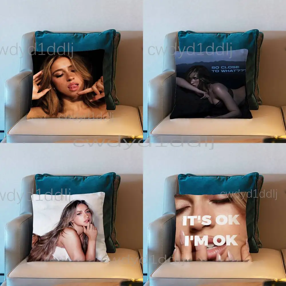 

T-Tate M-Mcrae So Close To What Pillowcases Cute Funny Pillow Case For Wedding Party Home Decor Comfy Pillow Cover