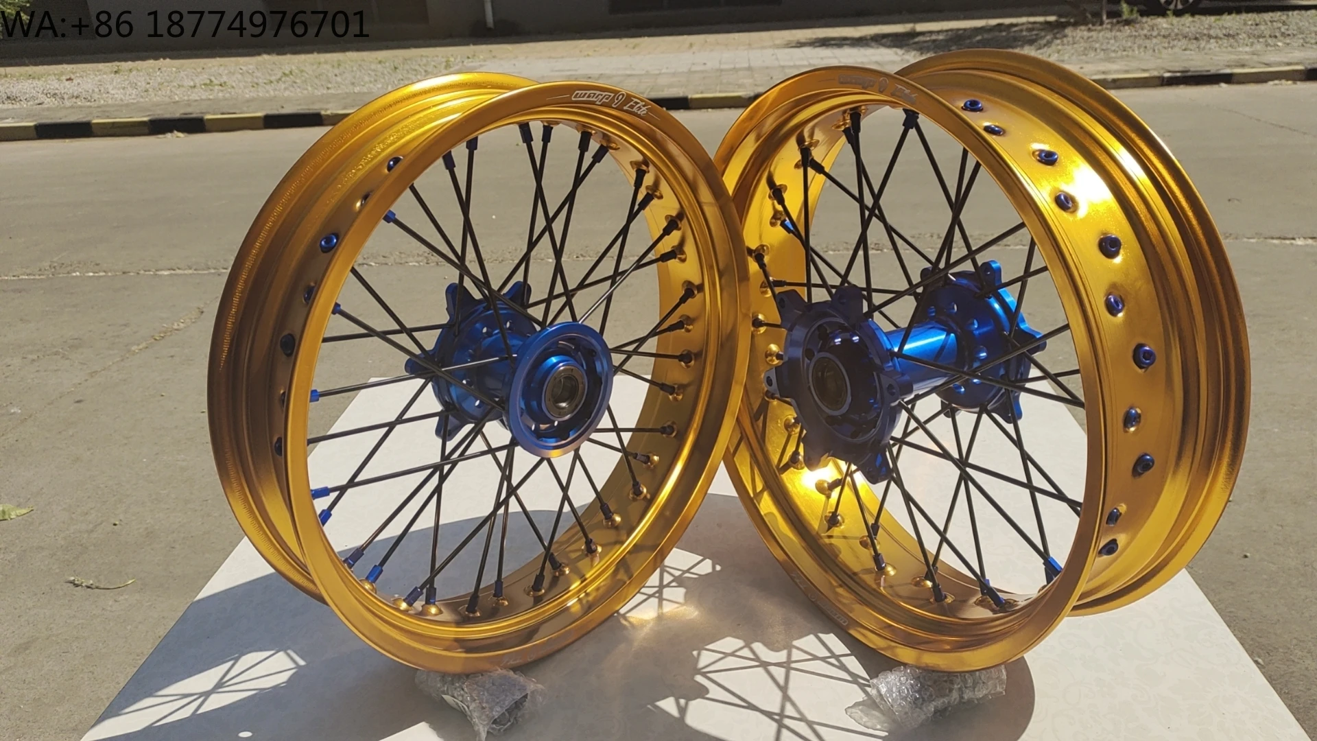 

High Performance 17 Inch Alloy Supermotard Wheels Supermoto Wheels Motorcycle Wheels