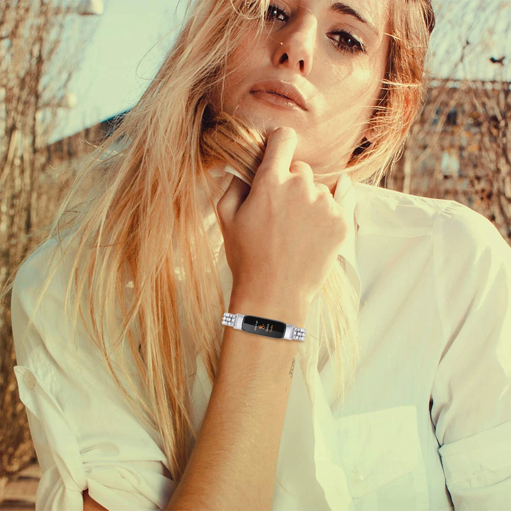 สายนาฬิกาสําหรับ Fitbit Luxe Band เพชรโลหะสมาร์ทวอท์ชสายรัดข้อมือสายนาฬิกาสําหรับ Luxe สายนาฬิกาอุปกรณ์เสริม