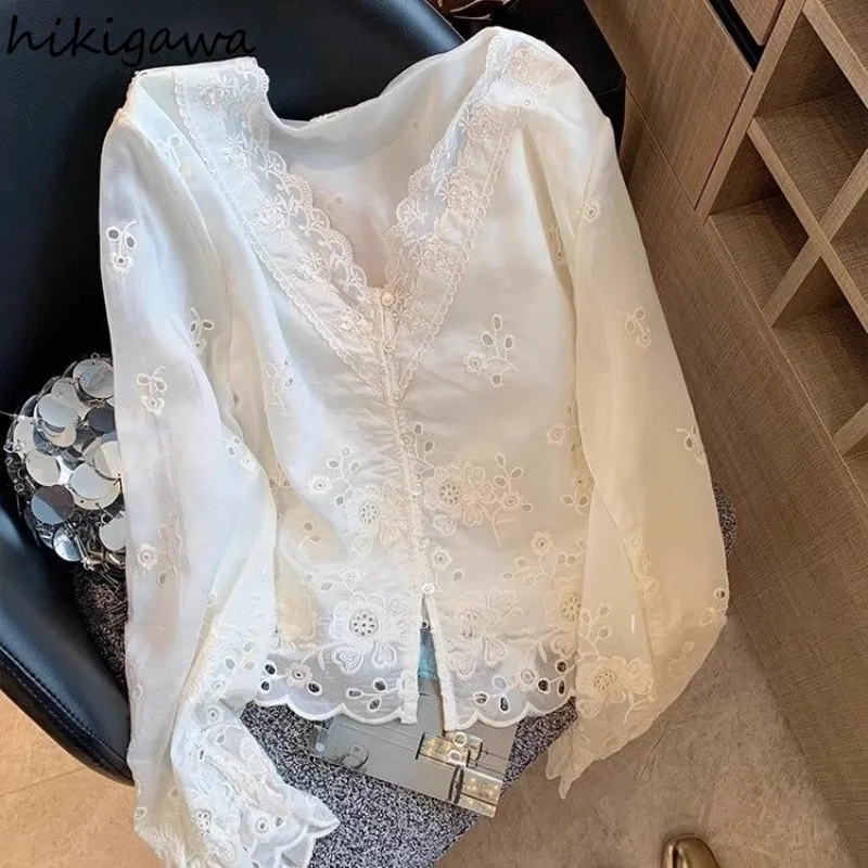 

2025 Blusas Mujer De Moda Women Vblouses Temperament Lady Tops V-neck Long Sleeve Thin Shirts Hollow Out Lace Chic Summer Tops