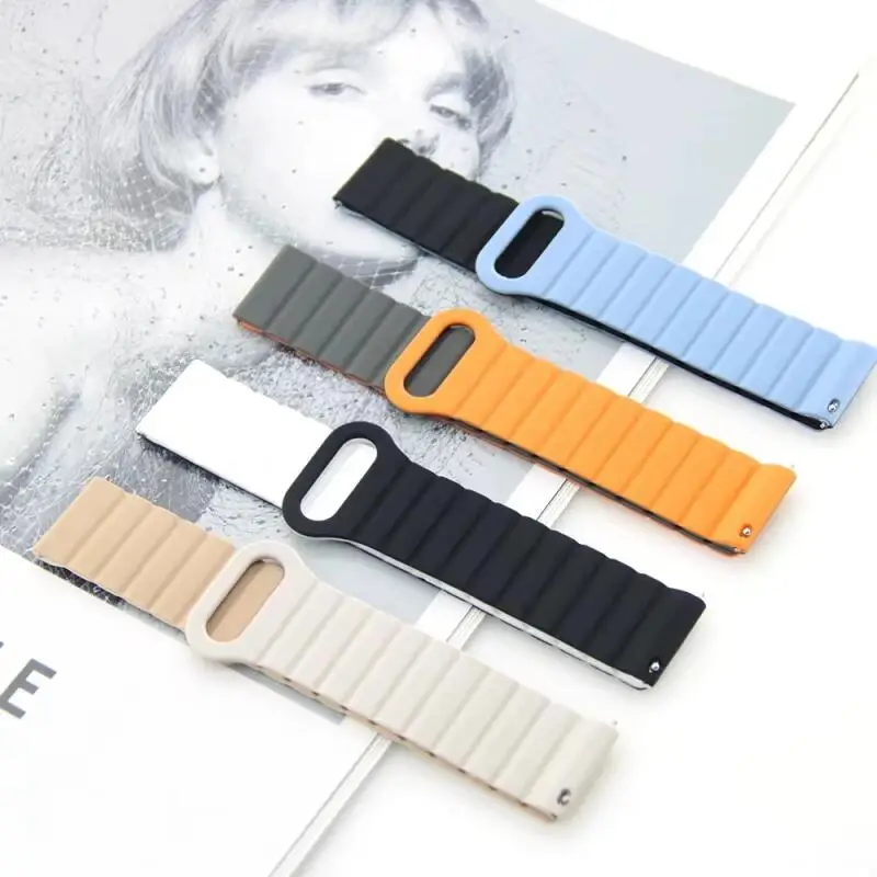 Magnetschlaufenarmband für Garmin Forerunner 970 965 745 570 645 265 255 245 158 165/Venu 3/2/SQ2/SQMusic Silikon 20 mm 22 mm Band – Detail 9