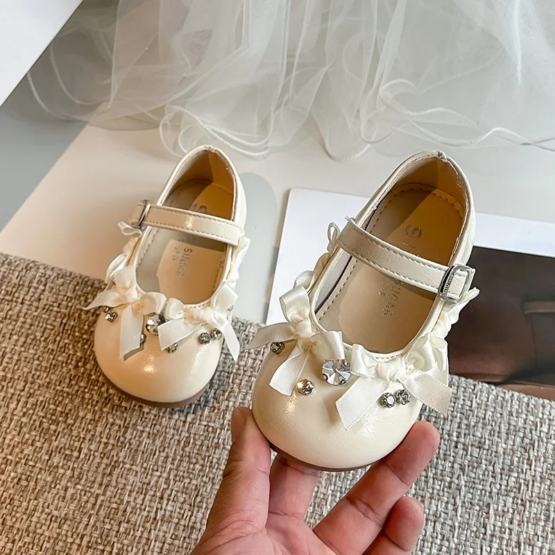 2026 Spring New Girl Princess Shoes Simple Versatile Kids Performance Leather Shoe Comfort Anti Slip Girls Flat Casual Shoes