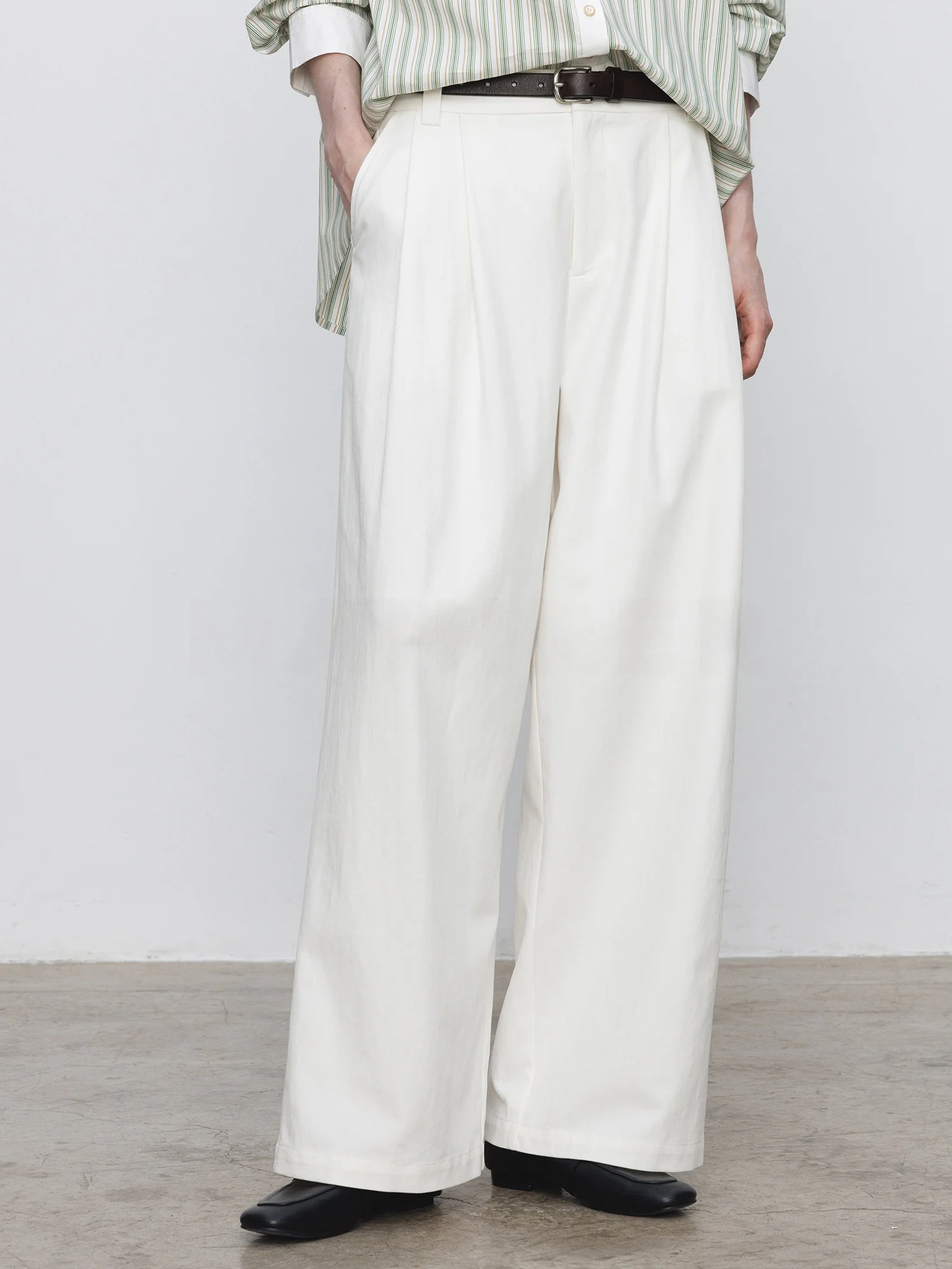 

White Casual Wide Leg Suit Pants for Women Commute to Work Spring 2026 mat High-End Feel l Waist Cotton Blend