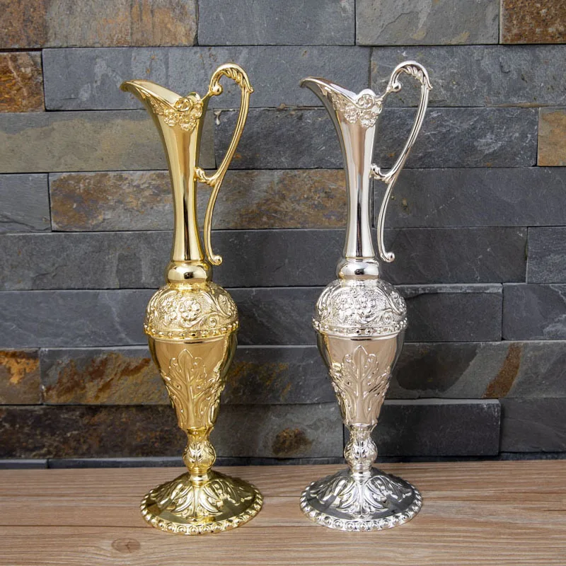 Metal Retro Relief Vase, European Table Flower Arrangement, Ins, High Appearance Level Vase, Home Decoration Piece