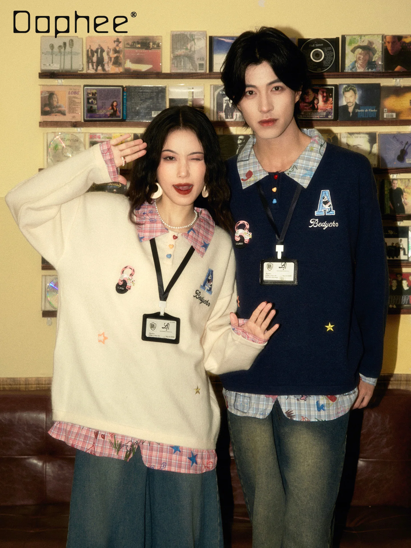 

Retro Style Men's Letter Embroidered Chest Tag Fake Two-Piece Apricot Sweater Couple Style Loose Casual Blue Knitted Sweater