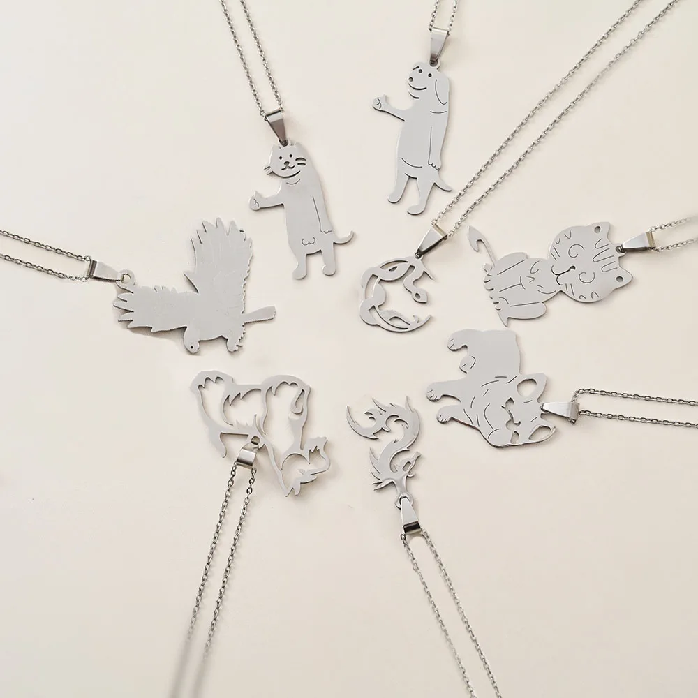 30Pcs/Lot Fashion Lucky Charm Pendant Stainless Steel Necklace Jewelry For Women Men Animal Bird Crown Owl Mix Style Accessories