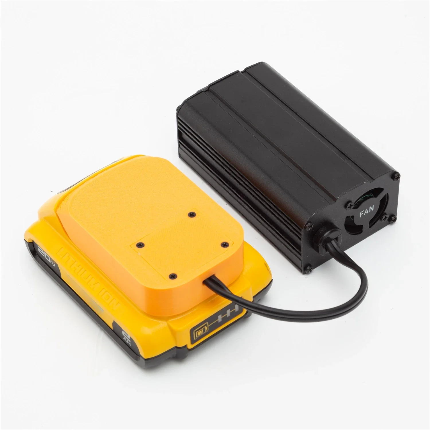 

Portable 200W Power Supply Inverter Compatible with for Dewalt 20V Li Battery DC 20V Reliable Wireless Power And Fast Charging