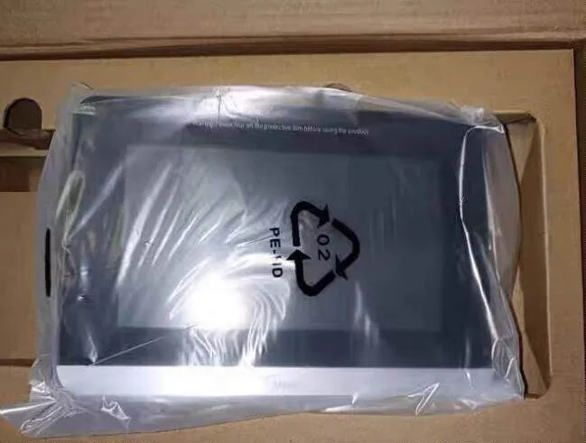 

Новый сенсорный центральный контроллер Multi-split CCM-180B/BWS CCM-180A/BWS