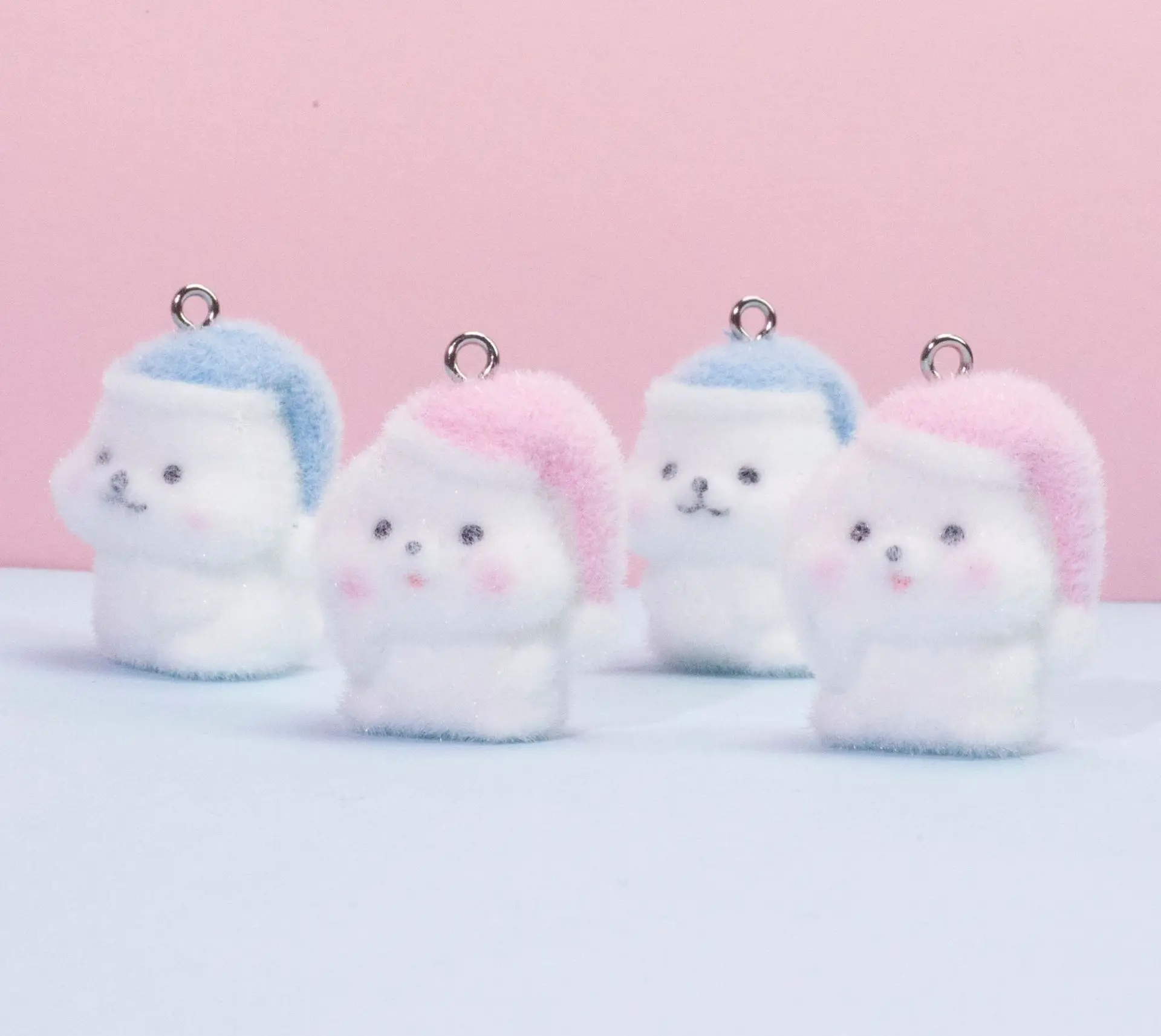 20Pcs 3D Resin Flocking Bunny Charms Moon Hat Rabbit Doll Pendant for Necklace Keychain Making DIY Jewelry Accessories Wholesale