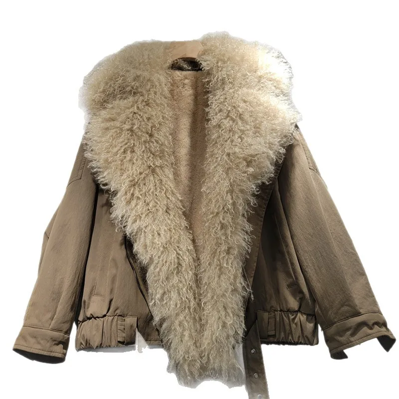 سترة جديدة لخريف وشتاء 2026 عصرية وأنيقة ومزاجية عصرية وبسيطة وطية صدر كبيرة وسترة من الفرو الصناعي متعددة الاستخدامات