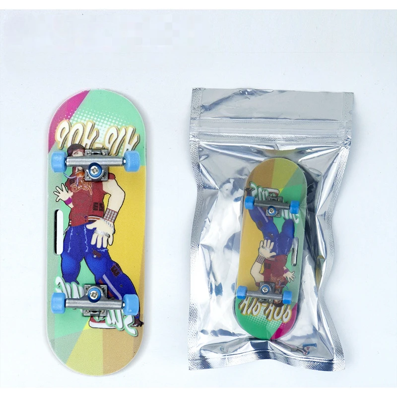 ミニクリエイティブフィンガーサーフボードシミュレーションフィンガースケートボード車の窓ミニエアサーフボードサーファー大人と子供のおもちゃギフト