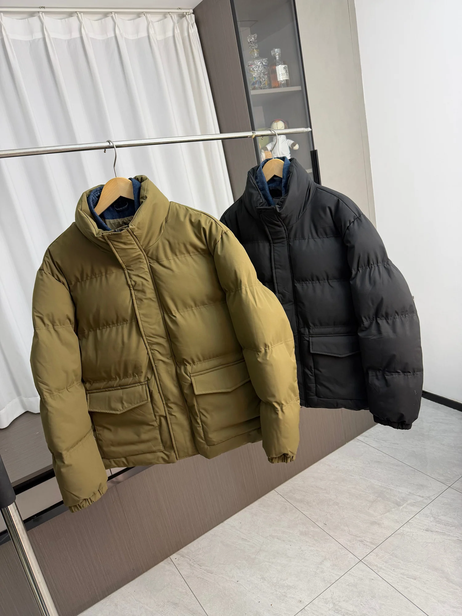 

Высококачественная мужская утепленная джинсовая куртка-обманка (имитация двухслойности) с эффектом хлопка, ветрозащитная, для активного отдыха, в городском стиле, на молнии, удлиненная