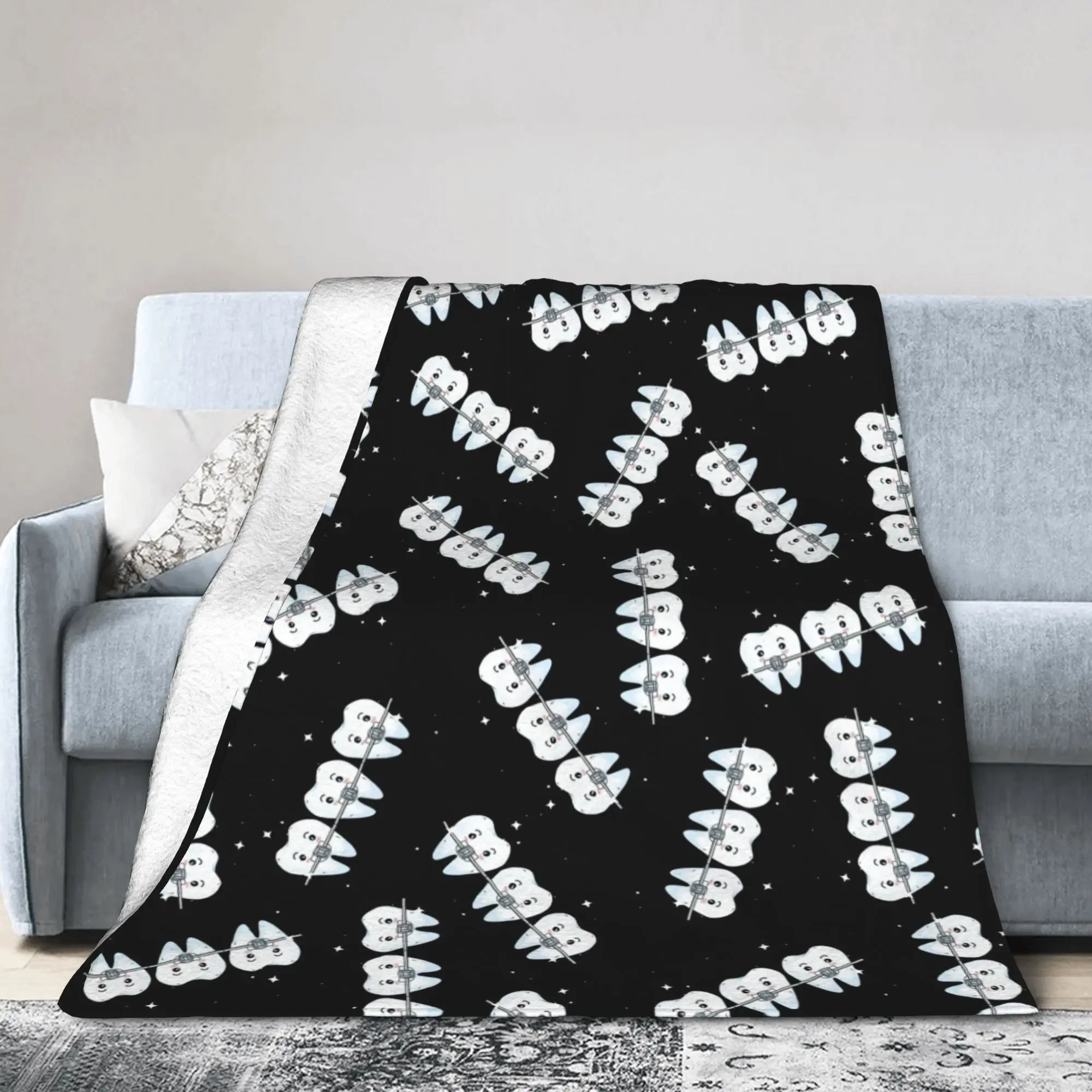 Custom Ultra-Soft Fleece Brackets Dental Teeth Pattern Throw Blanket Warm Flannel  Blankets for Bedroom Car Sofa Bedspreads