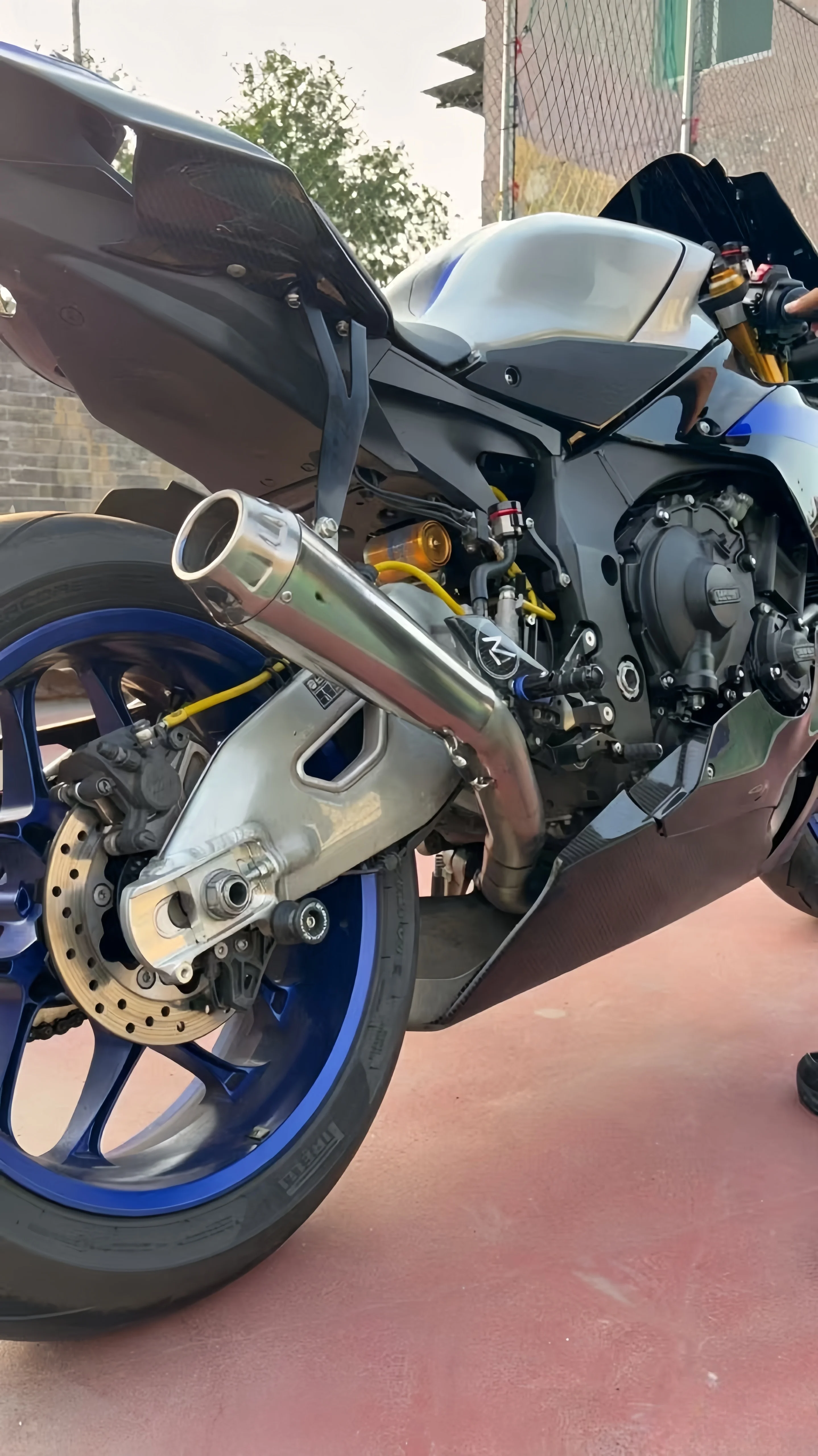 Motorcycle exhaust kit for Yam - Model Kit Yamaha R1 review and price