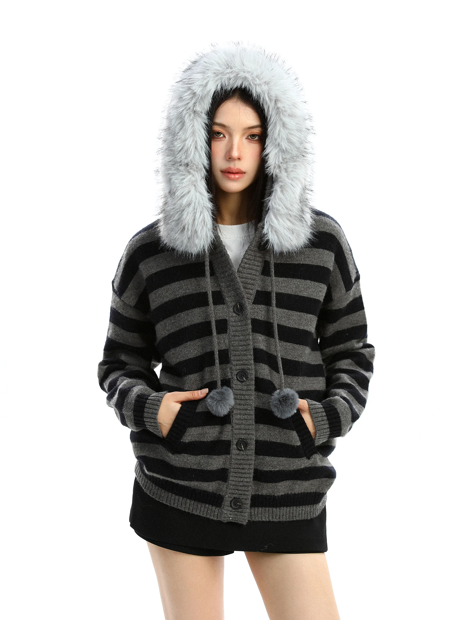 

Женская утепленная вязаная кофта с капюшоном и меховым воротником, свободного кроя, осенне-зимняя, теплая, в полоску, с длинными рукавами, для повседневной носки