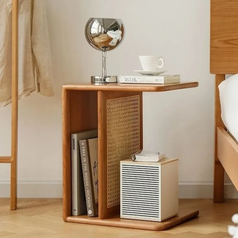 Simple C-shaped wooden side table hand-woven rattan board book storage narrow sofa side table reading table